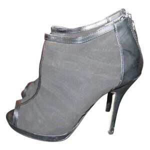 Wild Rose Black Mesh Peep Toe Back Zipper Stiletto Shimmer Ankle Booties size 9